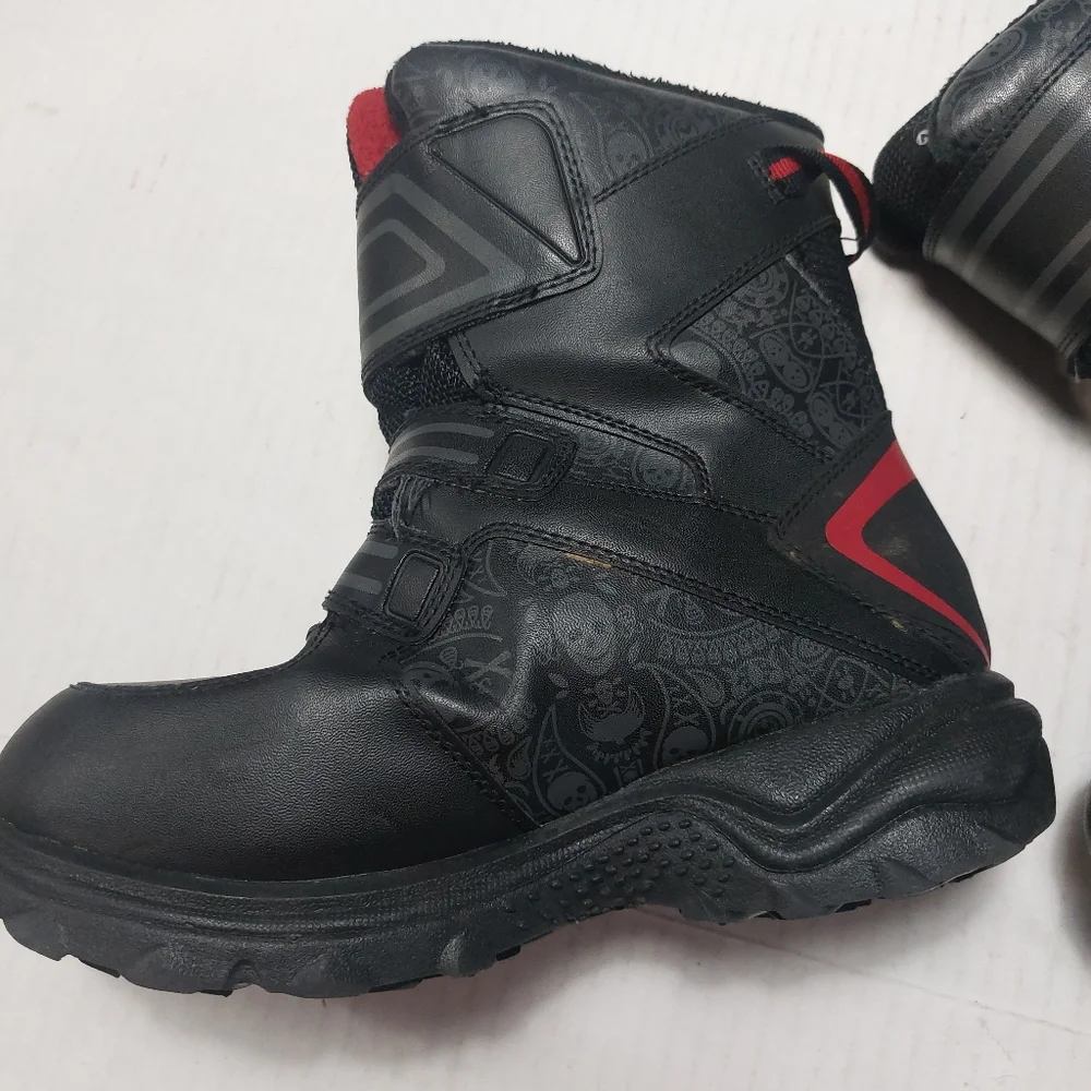 AIRWALK Black and Red Boots Size 6